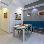 Domus Flavia By Interhome アパート