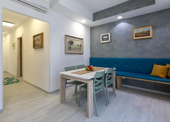 Domus Flavia By Interhome דירה